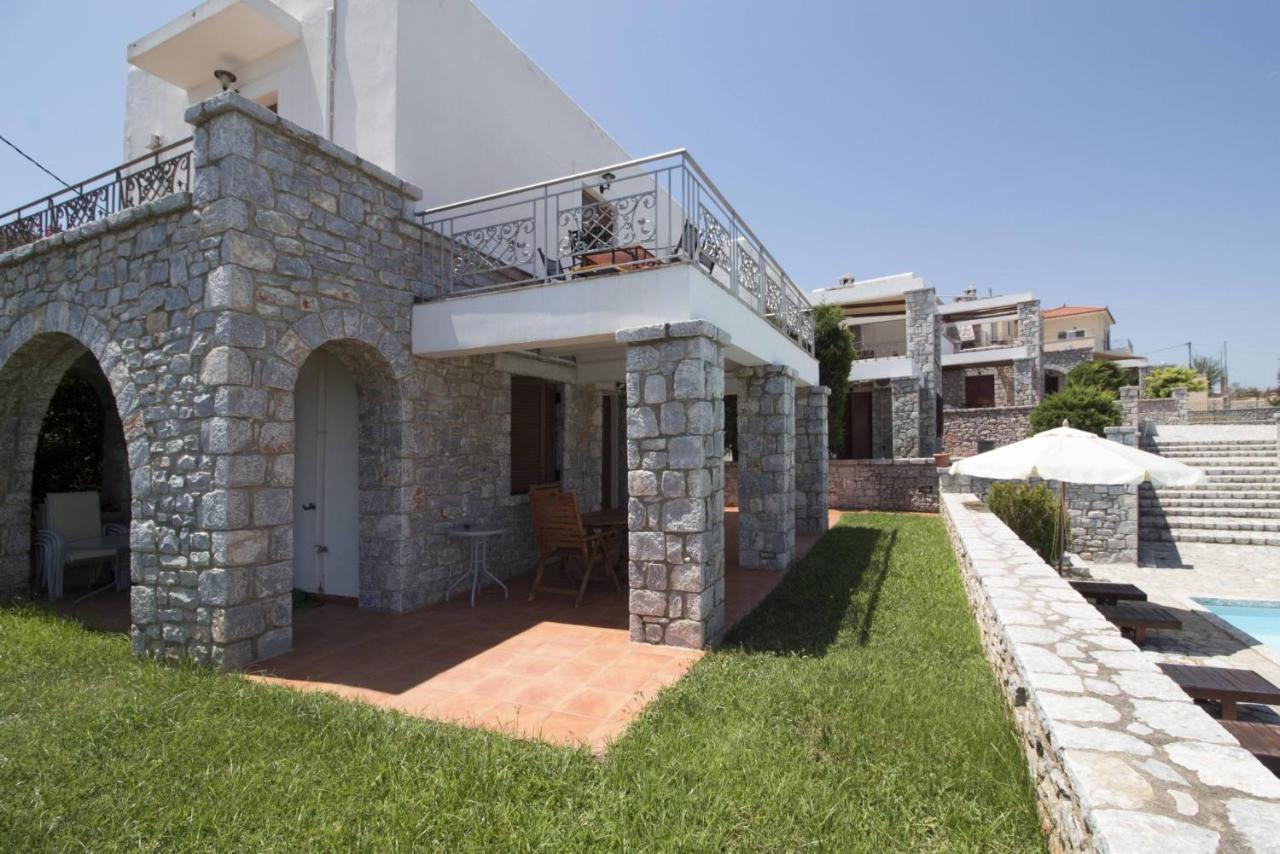 Villa Malvazios #4 *