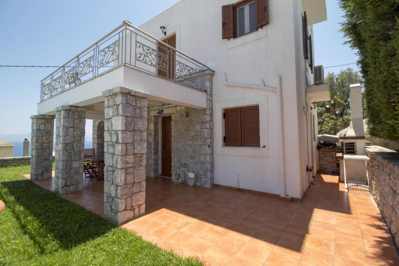 Malvazios #4 Villa *